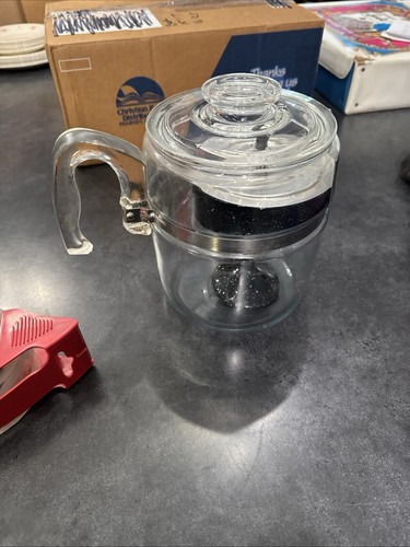 Pyrex glass coffee pot - glass,