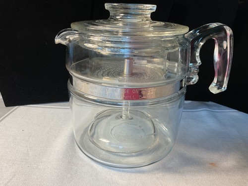 Vintage pyrex 7756 - 7756, b